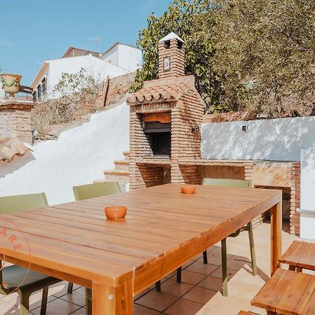 Spacious Home With Lovely Garden - Tcm Ринкон-де-ла-Викториа Экстерьер фото