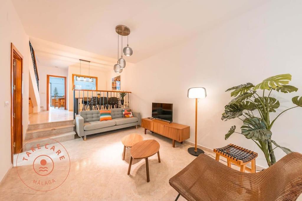 Spacious Home With Lovely Garden - Tcm Ринкон-де-ла-Викториа Экстерьер фото